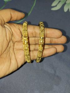 Beautiful Bangles Set