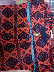 Women Top In Xl Size 3/4 Sleeves