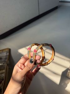 Beautiful combo Set of Bangles
