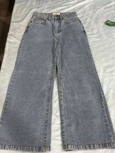 Light Wash Wide Leg Denim Jeans