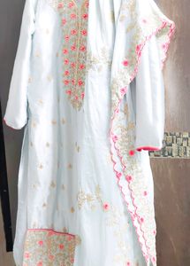New Kurta With Dupatta, Bottom Not Available