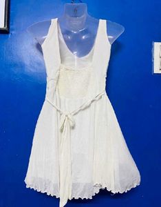 sleeveless short dress for women