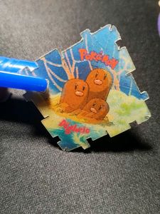 Big babol Pokemon Diglett giga card collectible