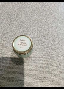 Vanilla Caramel Scented Candle