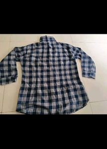 Stylish Blue Plaid Button-Up Shirt