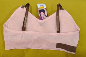 261 -- pitch Sports Bra