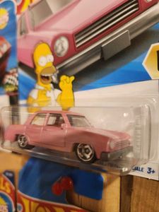 Hotwheels Simpson Family Car Pink