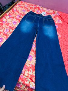 wide leg jeans new with tag