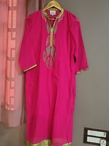Sabyata Pearl Work Kurti