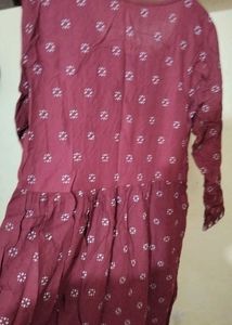 Elegant Maroon Embroidered Kurta