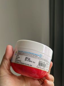 Mamaearth Beetroot Hydraful Moisturizing Cream