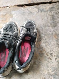 daily used Stylish Black Sneakers for women
