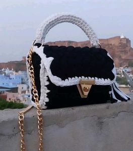Premium Handmade Crochet Sling Bag  🖤🤍