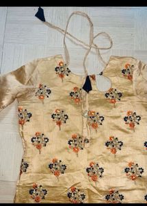 Elegant Embroidered Kurta