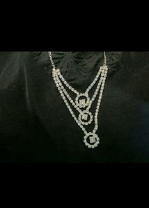 Combo Of 3 AD Necklace And Korean Clips