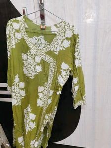 Elegant Embroidered Kurta