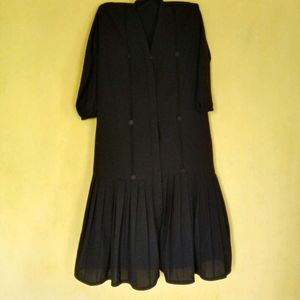Elegant black abaya