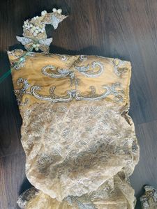 Designer, Choli