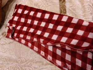 woolen stole