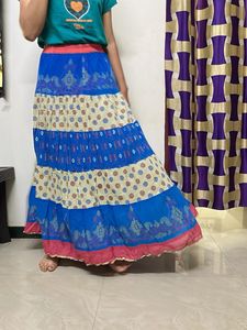 Long skirt with a flares