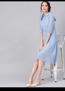 chic Blue Pleated dress