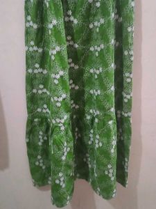 Savana Beach backless Green Embroidered Dress