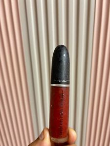 MAC Powder Kiss Liquid Lipcolour