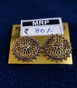 Modern Earring & Stud