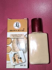 BROWN BLUSH SPF 15 invisible finish foundation