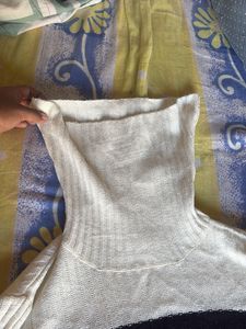 Stylish Color Block Turtleneck Sweater