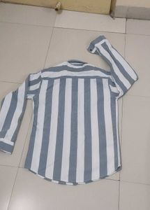 Men's Striped Casual Shirt