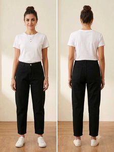 Black High-Waisted Tapered Baggy Jeans
