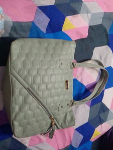 Stylish Quilted Tote Bag
