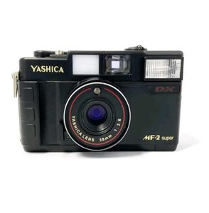Vintage Yashica DX 35mm Film Camera