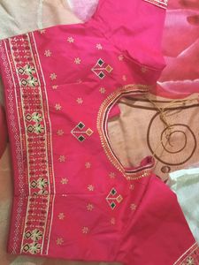 Saree With Blouse