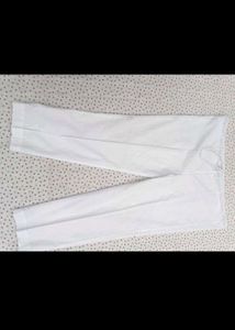 Men's White Kurta and Pajama Set