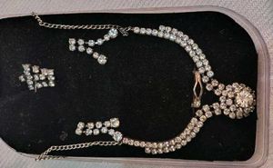 Sparkling Crystal Necklace & Earring Set