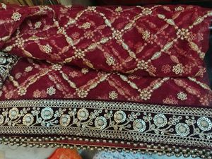 maroon bridal duppata