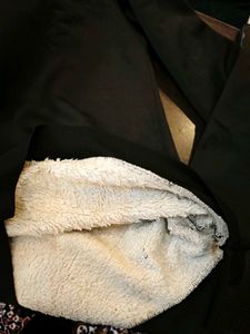 Classic Black Long Sleeve Sweatshirt