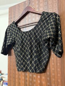 Black &amp; Gold Blouse 🖤