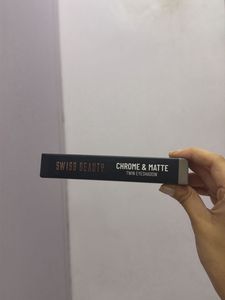 Swiss Beauty Chrome & Matte Twin Eyeshadow