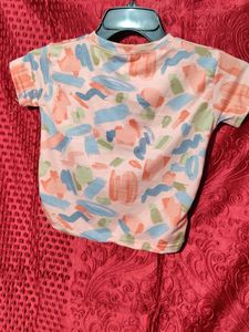 Trendy Abstract Print Twist Hem T-Shirt