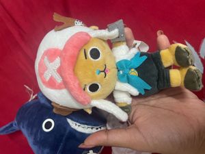 One piece plush charm set