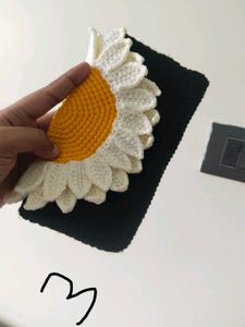 Crochet Daisy Clutch Bag | handmade