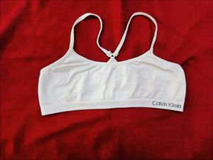🇳🇿💫🎀Calvin Klein sports bra