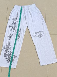 Genrage White Wide Leg Baggy Pant with Black Graph