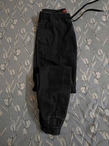 Black cargo trouser pant for men