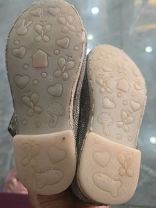 Girls Golden  Sparkly Ballerina Shoes