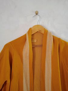 Yellow Sweater (Women)