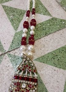 Elegant Necklace